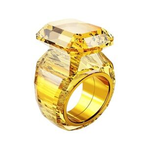 Atelier Swarovski Lucent cocktail ring
Octagon cut, Yellow